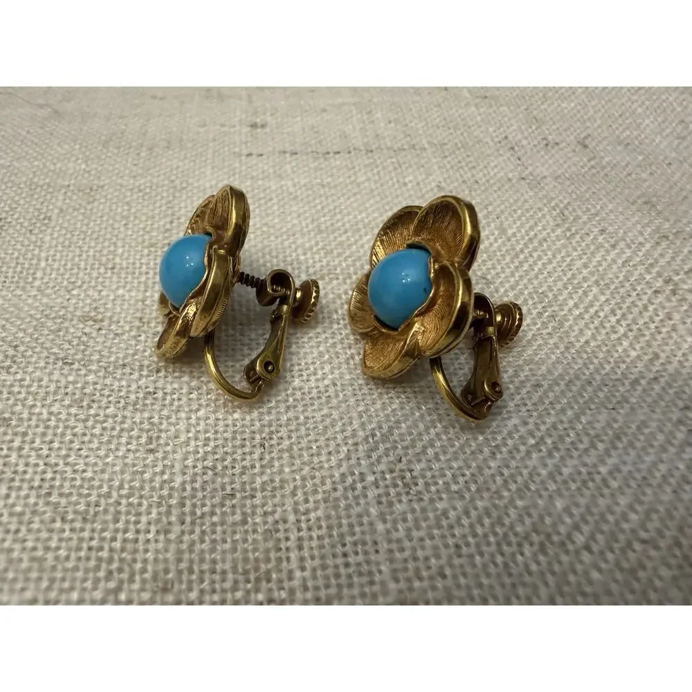 Vintage MMA Metropolitan Museum Art Turquoise Blue Cabochon Flower Clip Earrings